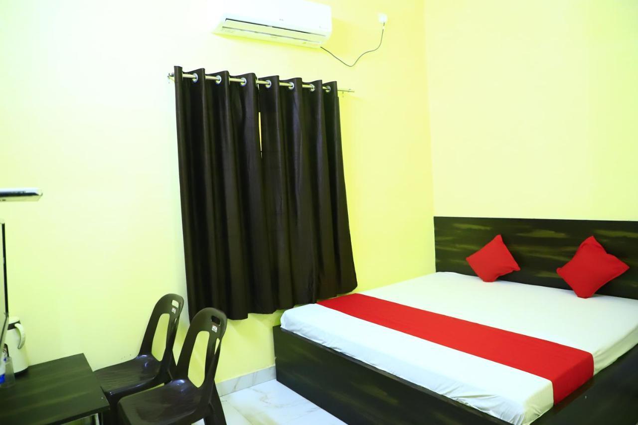 Shivraj Homestay Матхура Экстерьер фото